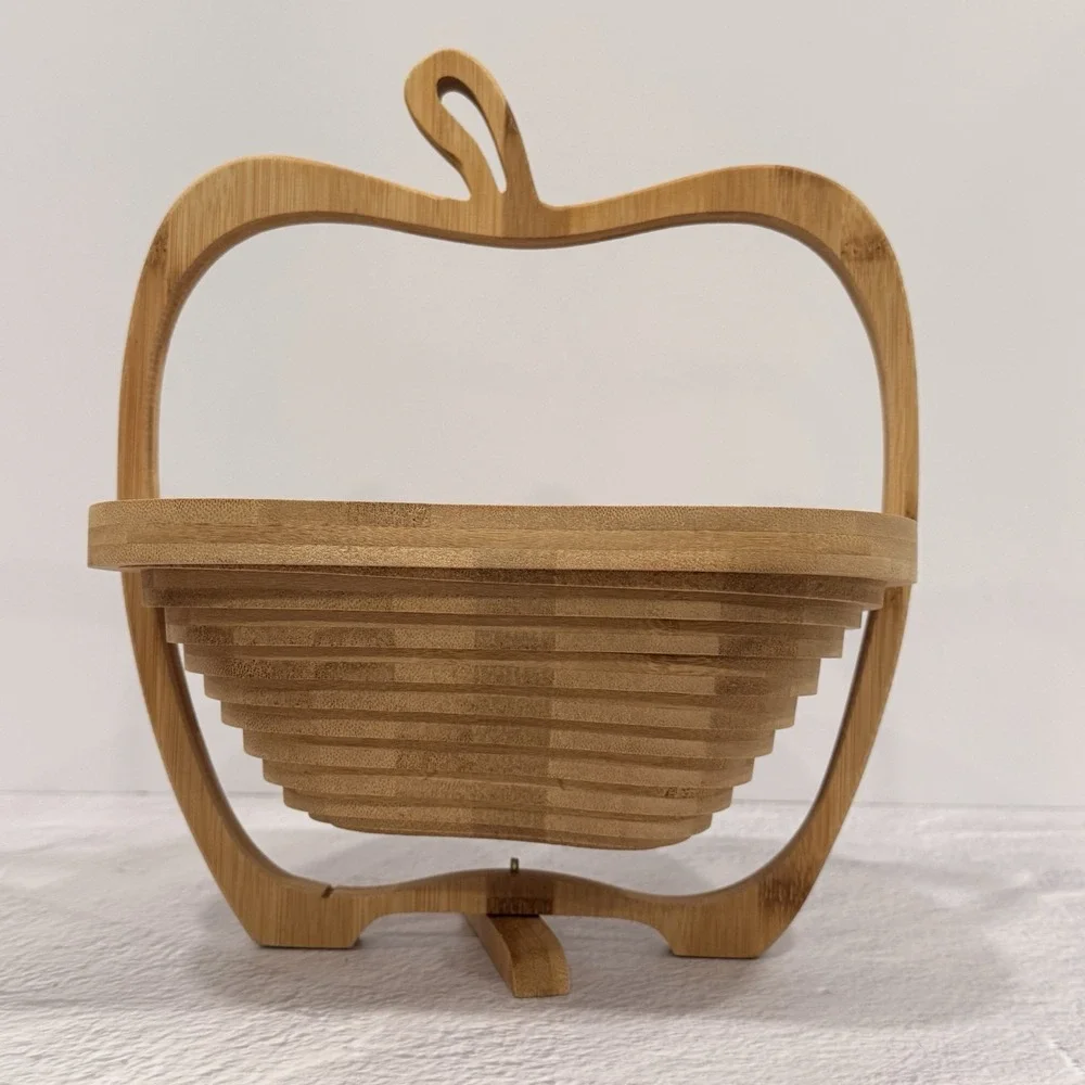Bonnie & Pop New York Collapsible Wooden Apple Shaped Basket or Trivet